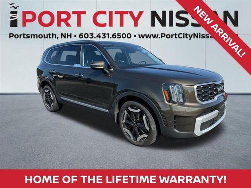 Dark Moss 2023 Kia Telluride S