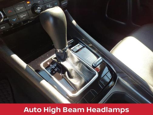Diamond Black 2022 Jeep Compass Latitude