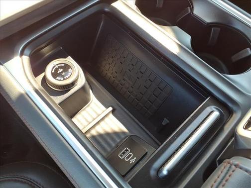 Agate Black Metallic 2025 Ford Expedition Active