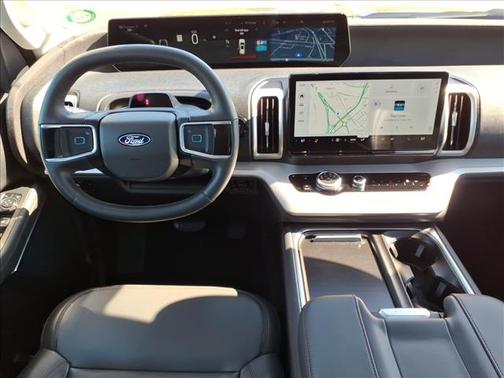 Agate Black Metallic 2025 Ford Expedition Active