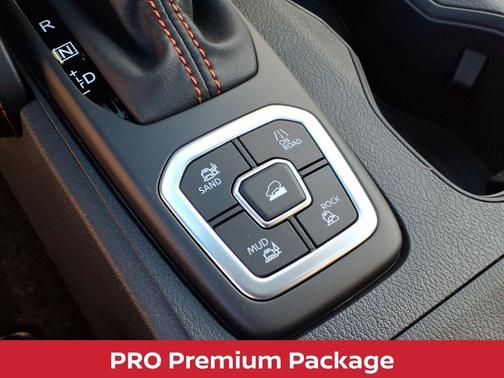 Black 2026 Nissan Frontier PRO-4X w/R Package