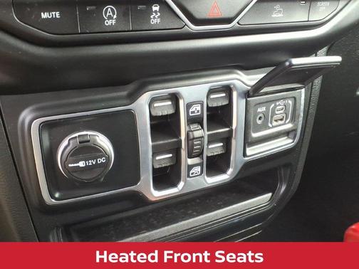 Black Clearcoat 2023 Jeep Wrangler Freedom
