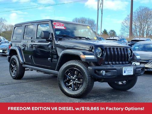 Black Clearcoat 2023 Jeep Wrangler Freedom