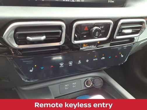 2toneblueblkroo 2027 Nissan Sentra SR