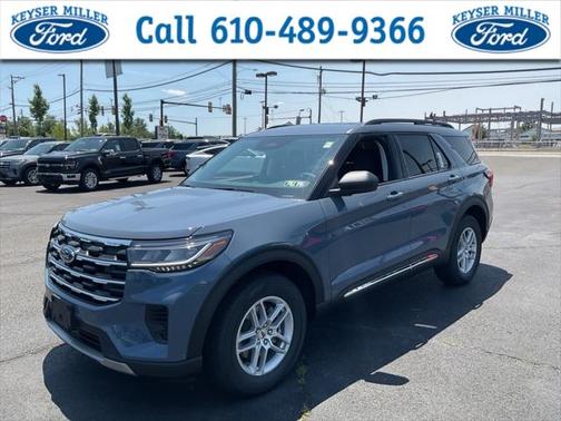 2025 Ford Explorer Active