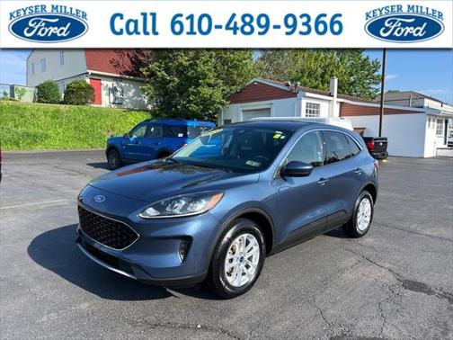 2020 Ford Escape SE