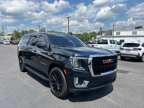 2022 GMC Yukon XL SLE