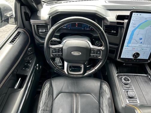 2022 Ford Expedition Platinum