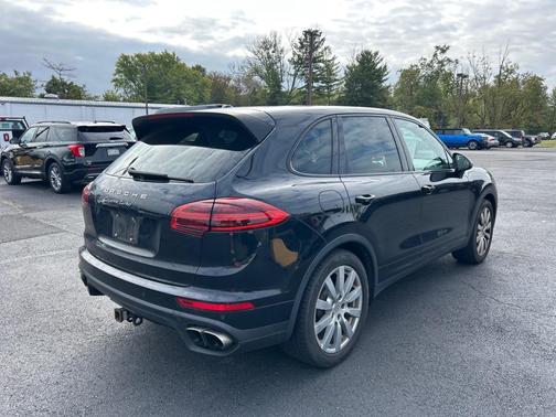 2015 Porsche Cayenne Turbo