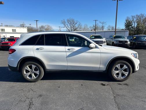 2017 Mercedes-Benz GLC 300 4MATIC