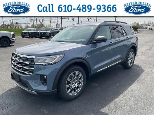 2025 Ford Explorer Active