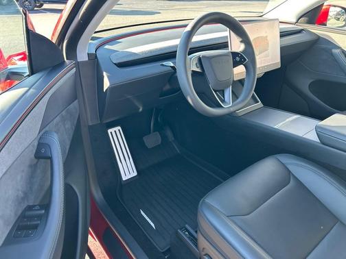 2026 Tesla Model Y Long Range