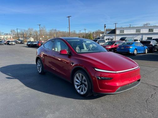 2026 Tesla Model Y Long Range