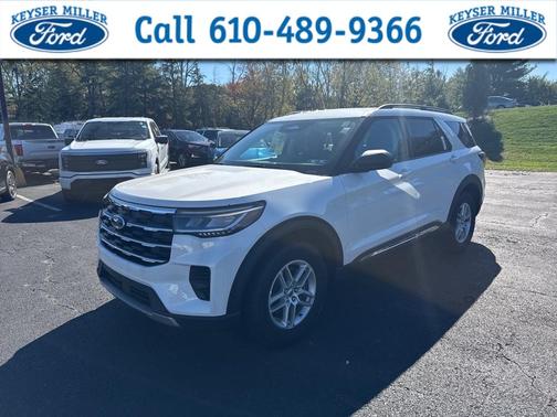 2025 Ford Explorer Active