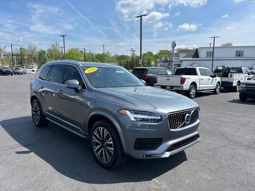 2020 Volvo XC90 T5 Momentum