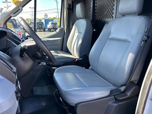 2018 Ford Transit-150 Base