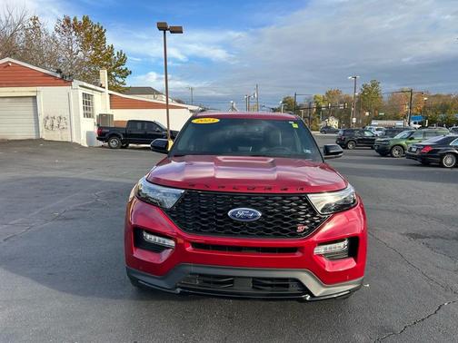 2023 Ford Explorer ST
