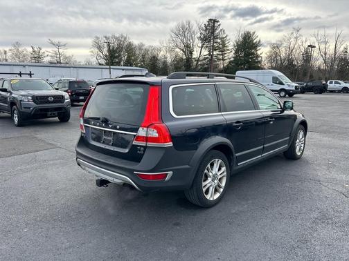 2016 Volvo XC70 T5 Premier