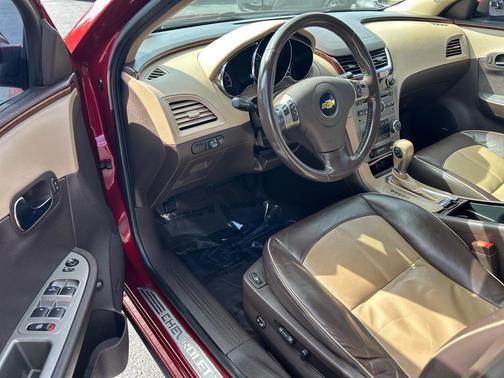 2011 Chevrolet Malibu LTZ