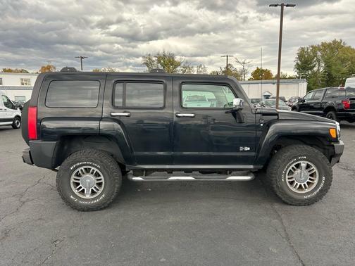 2007 Hummer H3 Base