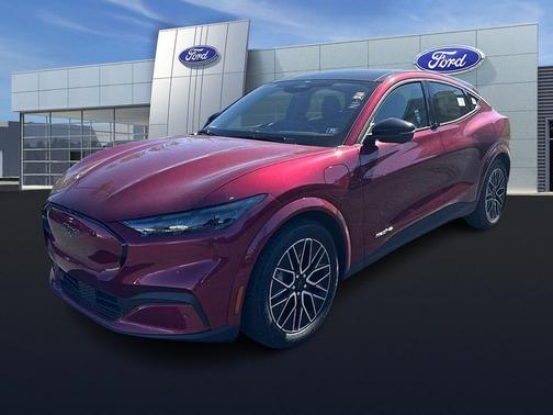 MOLTEN MAGENTA TINTED CC 2025 Ford Mustang Mach-E Premium