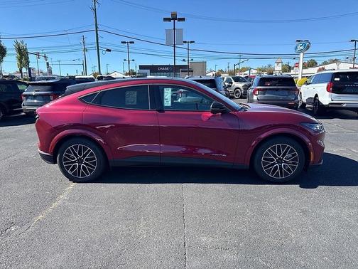 MOLTEN MAGENTA TINTED CC 2025 Ford Mustang Mach-E Premium