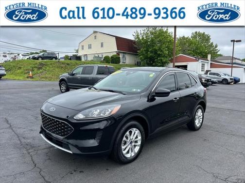 2020 Ford Escape SE