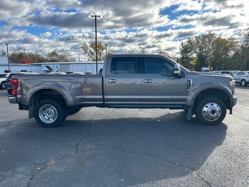 2022 Ford F-450 King Ranch