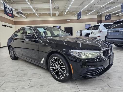 2020 BMW 530 i