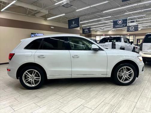 2015 Audi Q5 2.0T Premium Plus