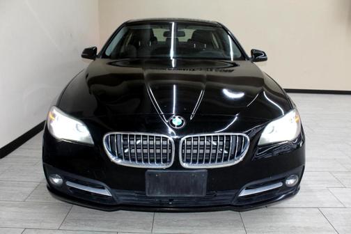 Photo 2 of 32 of 2015 BMW 528 i