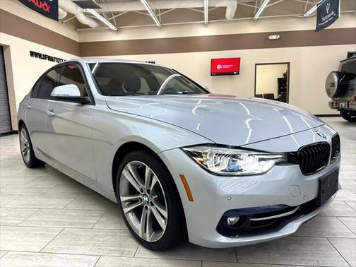 2016 BMW 328 328i Sedan