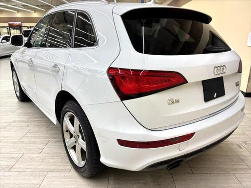 2017 Audi Q5 2.0T Premium Plus