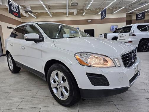 2012 Volvo XC60 3.2 Platinum