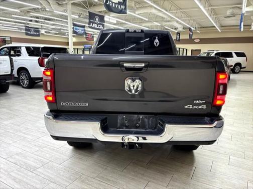 2019 RAM 2500 Laramie Crew Cab 4x4 6'4' Box