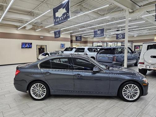 2013 BMW 328 328i Sedan