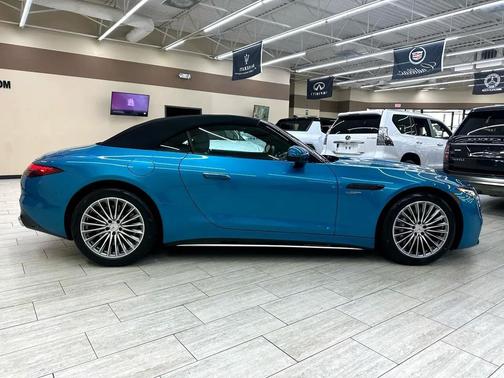 2024 Mercedes-Benz AMG SL 43 Base