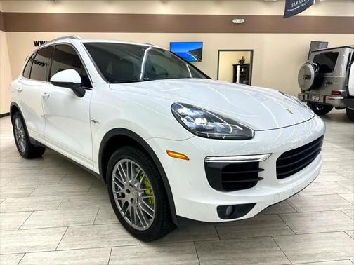 2016 Porsche Cayenne E-Hybrid S