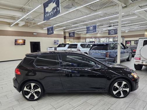 2016 Volkswagen Golf TSI S 2-Door