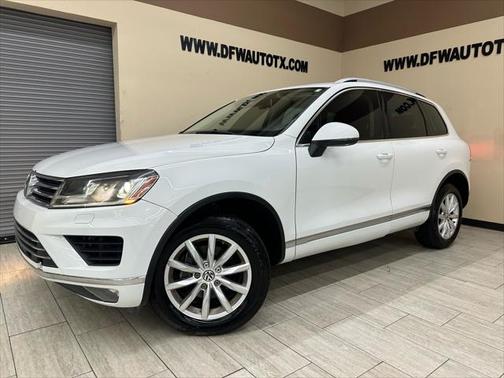 2015 Volkswagen Touareg V6 Sport