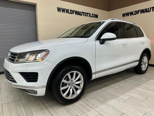 2015 Volkswagen Touareg V6 Sport