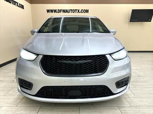 2022 Chrysler Pacifica Hybrid Limited