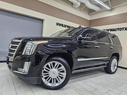 2017 Cadillac Escalade Platinum
