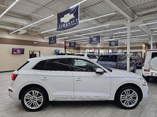 2018 Audi Q5 2.0T Tech Premium