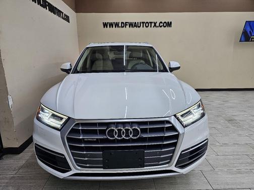 2018 Audi Q5 2.0T Tech Premium