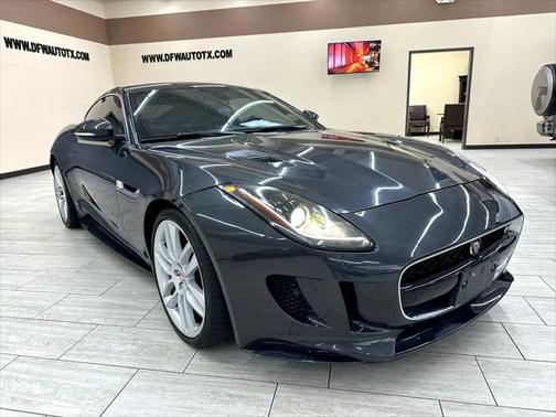 2016 Jaguar F-TYPE R
