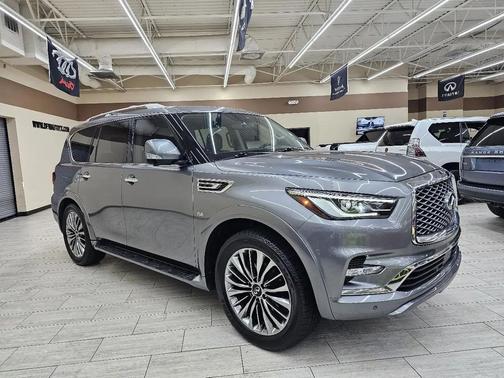 2019 INFINITI QX80 Luxe