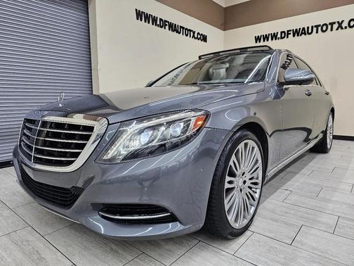 Gray 2017 Mercedes-Benz S-Class S550