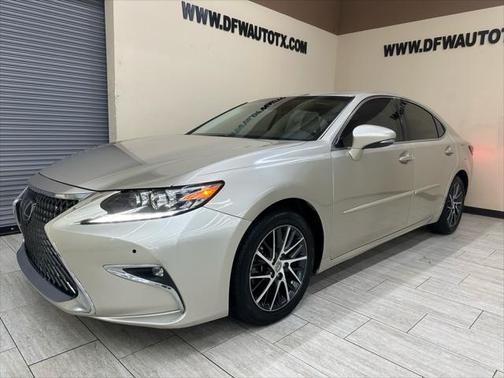 2016 Lexus ES 350 Base