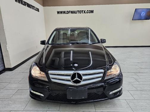 2012 Mercedes-Benz C-Class C250 Luxury Sedan